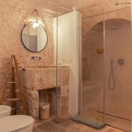 Trulli Antichi Mestieri - Widespread Trulli In The Historic Center Bed & Breakfast Alberobello Exterior photo