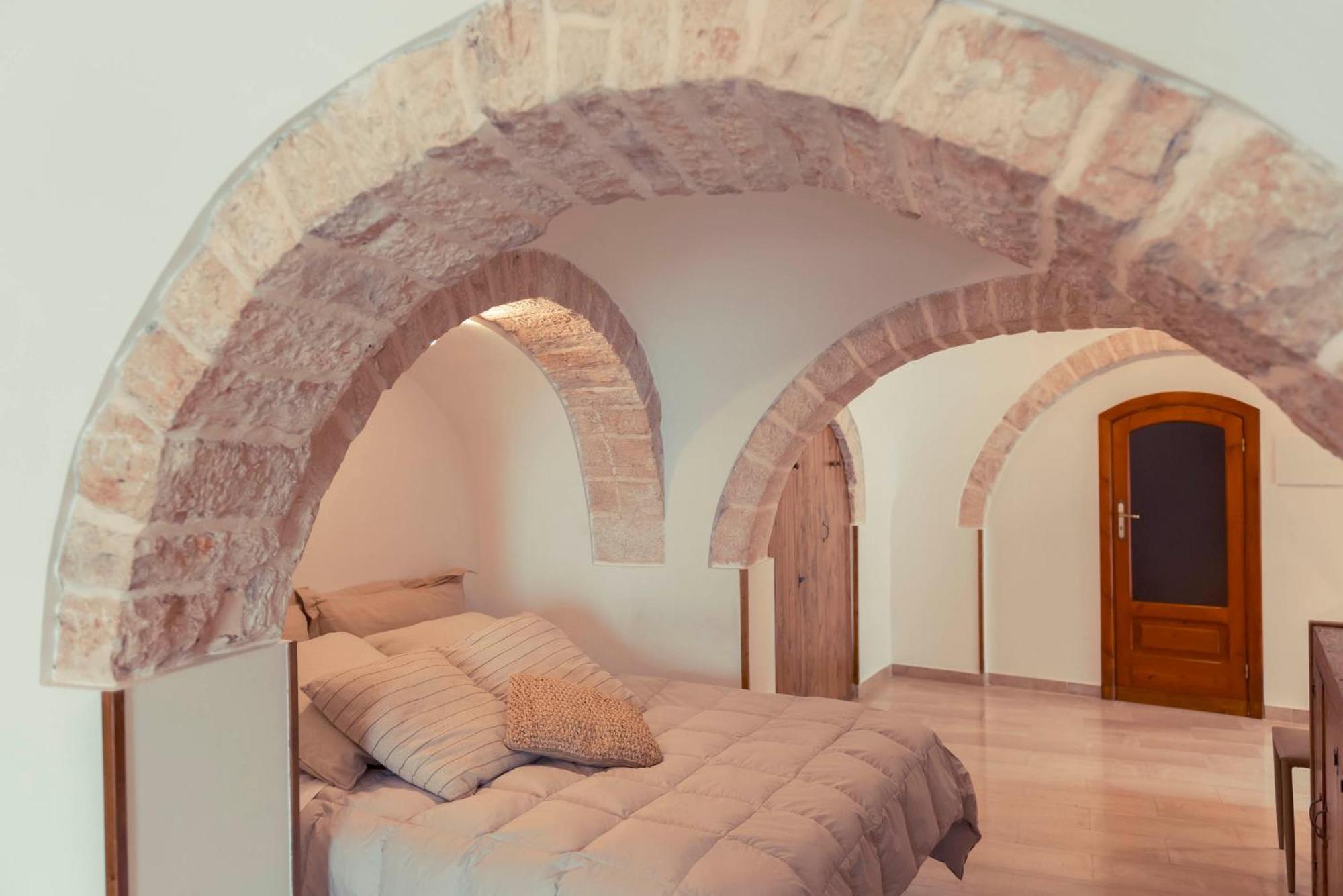 Trulli Antichi Mestieri - Widespread Trulli In The Historic Center * Alberobello
