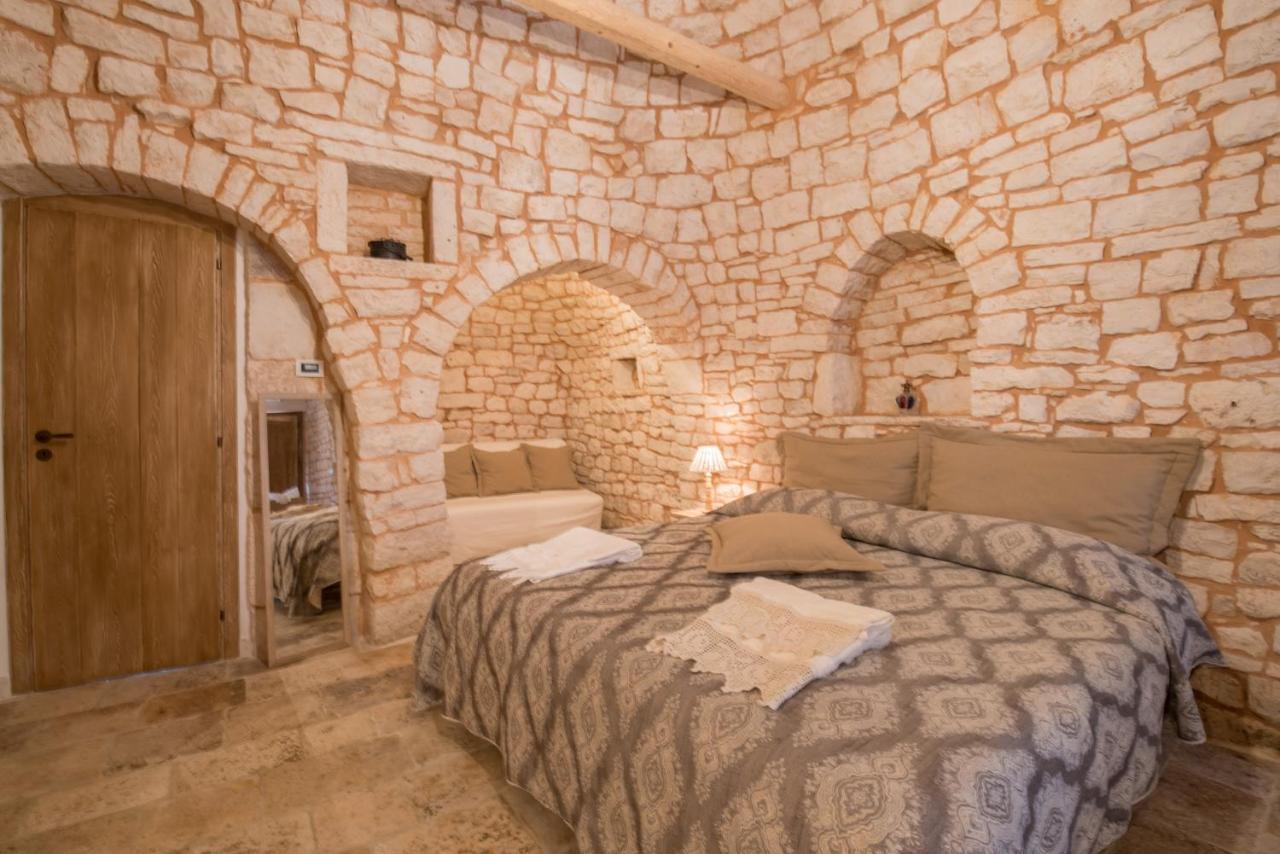 Trulli Antichi Mestieri - Widespread Trulli In The Historic Center Bed and breakfast Alberobello
